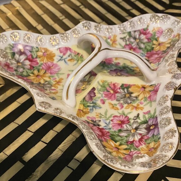 Triangular Porcelain Tray with a Three-Point Handle and Numbers under the Glaze. - Picture 3 of 4